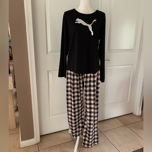 NWOT Puma black top and plaid pants pajama set - Picture 4 of 12